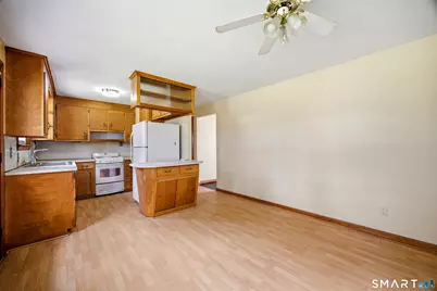 12 Southwood Drive, West Hartford, CT 06110 - Photo 11