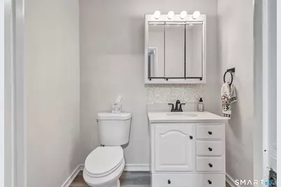 11 Savin Park #11, West Haven, CT 06516 - Photo 13