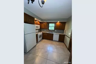 40 Wooding Street, Bristol, CT 06010 - Photo 3