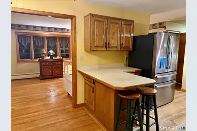 112 Maple Street, Seymour, CT 06483 - Photo 9