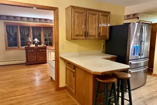 112 Maple St, Seymour, CT 06483 - Photo 9