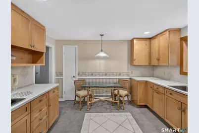 35 Inchcliffe Drive, Ledyard, CT 06335 - Photo 5