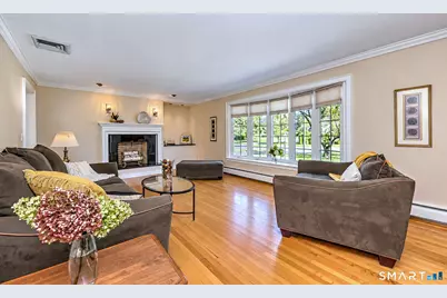 8 Applewood Drive, Cheshire, CT 06410 - Photo 7