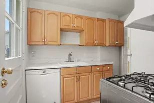 214 Sylvan Knoll Rd, Stamford, CT 06902 - Photo 5