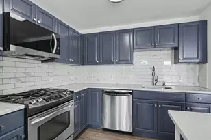 25 Adams Ave, Stamford, CT 06902 - Photo 7