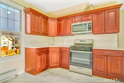 27 Walnut Avenue #2, Waterbury, CT 06704 - Photo 3