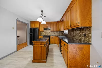 122 Maple Hill Road, Naugatuck, CT 06770 - Photo 5