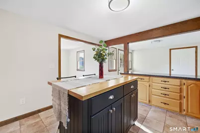 650 Governors Highway, South Windsor, CT 06074 - Photo 9
