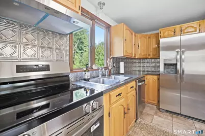 650 Governors Highway, South Windsor, CT 06074 - Photo 5