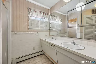 4 Johns Road, Brookfield, CT 06804 - Photo 15