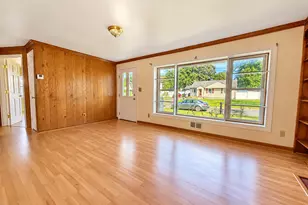 1 Lois Ave, Southington, CT 06479 - Photo 3