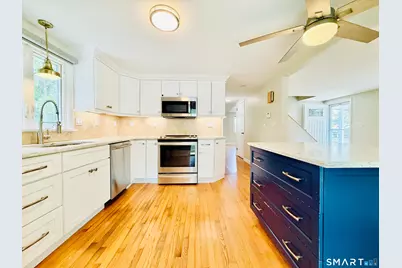 5 Michael Street, Norwalk, CT 06854 - Photo 17