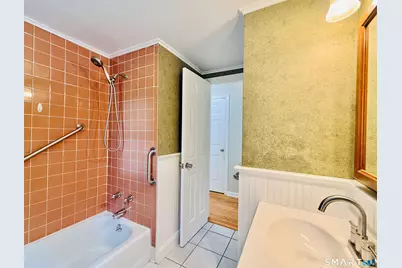 5 Michael Street, Norwalk, CT 06854 - Photo 23