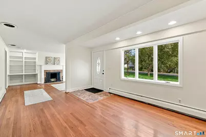 243 Elm Street, Windsor Locks, CT 06096 - Photo 5