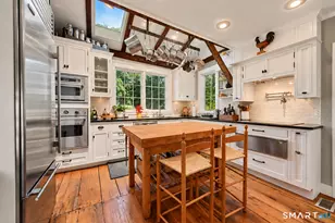 2 Pomperaug Rd, Woodbury, CT 06798 - Photo 15