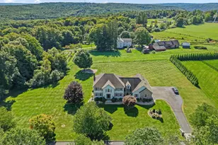 1 Jensen Farm Rd, Oxford, CT 06478 - Photo 9