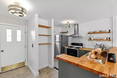 57 Meetinghouse Village #1, Meriden, CT 06450 - Photo 15