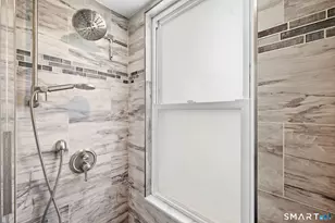 32 Jubilee St, New Britain, CT 06051 - Photo 21