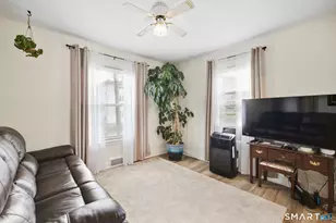 32 Jubilee St, New Britain, CT 06051 - Photo 13