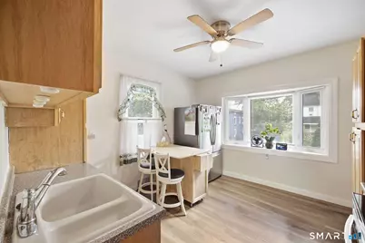 32 Jubilee Street, New Britain, CT 06051 - Photo 3
