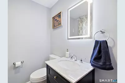 32 Jubilee Street, New Britain, CT 06051 - Photo 11
