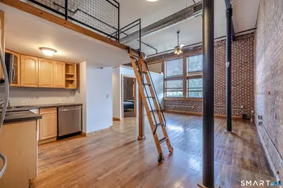 325 Myrtle Avenue #1102, Bridgeport, CT 06604 - Photo 3
