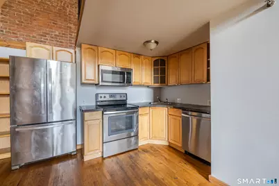 325 Myrtle Avenue #1102, Bridgeport, CT 06604 - Photo 5