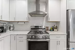 41 Canal St, Simsbury, CT 06089 - Photo 5