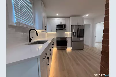 21-23 Elliott Street #3, Hartford, CT 06114 - Photo 3