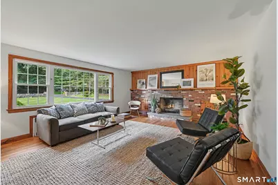 17 Driftwood Lane, Norwalk, CT 06851 - Photo 5