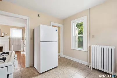 424 Commonwealth Avenue, New Britain, CT 06053 - Photo 11