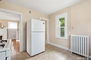424 Commonwealth Ave, New Britain, CT 06053 - Photo 11