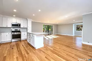55 Blackhawk Ln, Stratford, CT 06614 - Photo 5