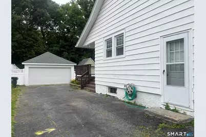 39 Geer Avenue, Norwich, CT 06360 - Photo 19