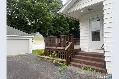 39 Geer Avenue, Norwich, CT 06360 - Photo 11