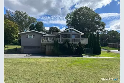 25 Oakridge Road, Trumbull, CT 06611 - Photo 1