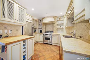 4 Oxford Dr, Suffield, CT 06078 - Photo 15