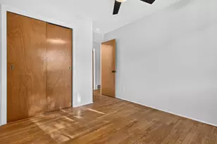 33 Cindy Ln, Groton, CT 06355 - Photo 19