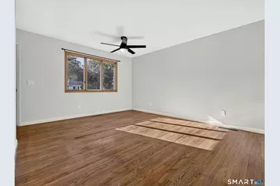 33 Cindy Lane, Groton, CT 06355 - Photo 5