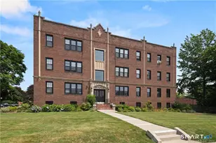 684 Farmington Ave, West Hartford, CT 06119 - Photo 1