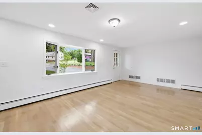 65 Highland Avenue, Middletown, CT 06457 - Photo 17
