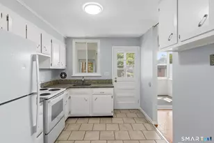 492 Fountain St, New Haven, CT 06515 - Photo 1