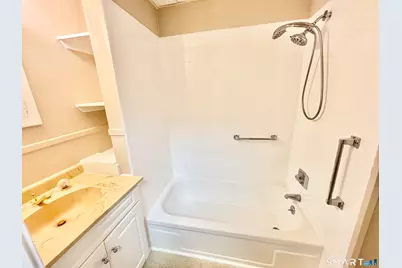 105 Church Street #105 1st floor, Wallingford, CT 06492 - Photo 13