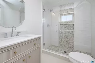694 Jennings Rd, Fairfield, CT 06824 - Photo 37