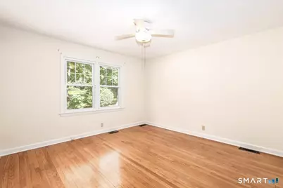 70 Benedict Avenue, Fairfield, CT 06825 - Photo 25
