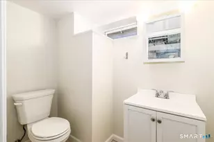 70 Benedict Ave, Fairfield, CT 06825 - Photo 33