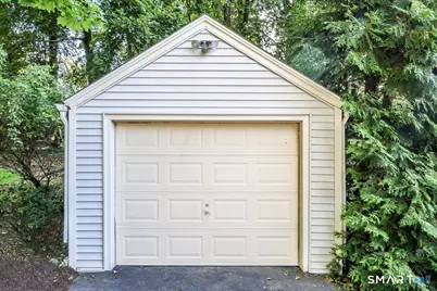 70 Benedict Avenue, Fairfield, CT 06825 - Photo 3