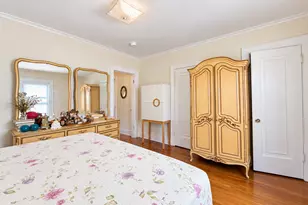 561 Savin Ave, West Haven, CT 06516 - Photo 9