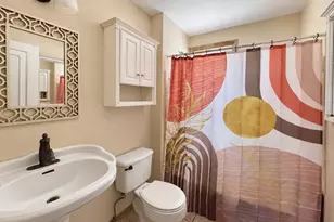 561 Savin Ave, West Haven, CT 06516 - Photo 19
