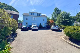 561 Savin Ave, West Haven, CT 06516 - Photo 25